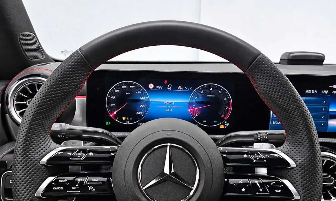 Mercedes-Benz CLA-Class