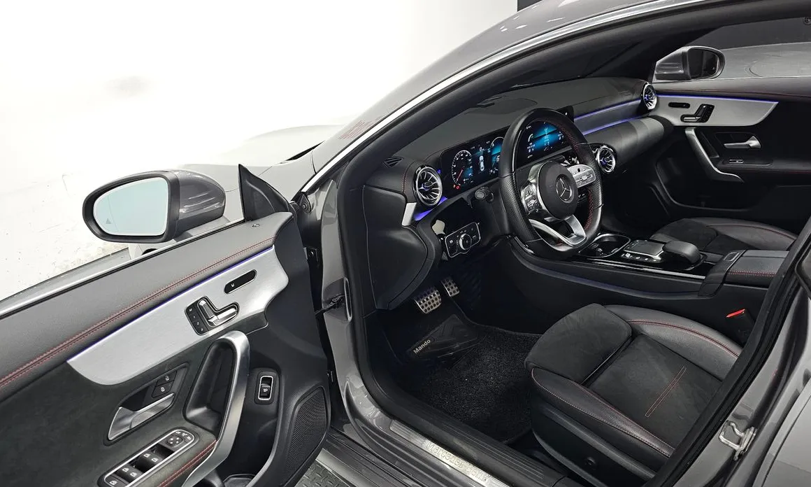 Mercedes-Benz CLA-Class