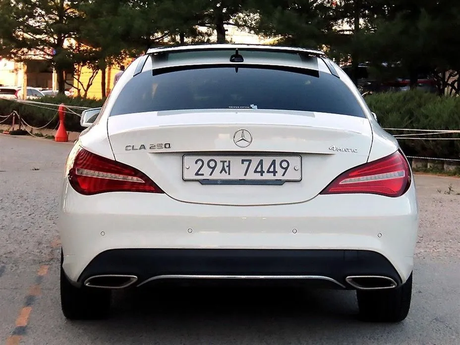 Mercedes-Benz CLA-Class
