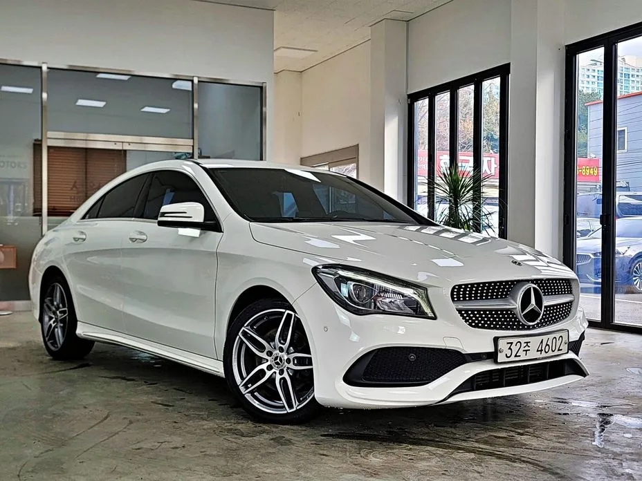 Mercedes-Benz CLA-Class