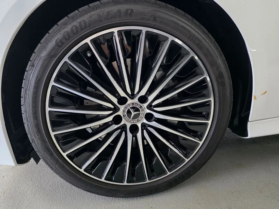 Mercedes-Benz CLE-Class