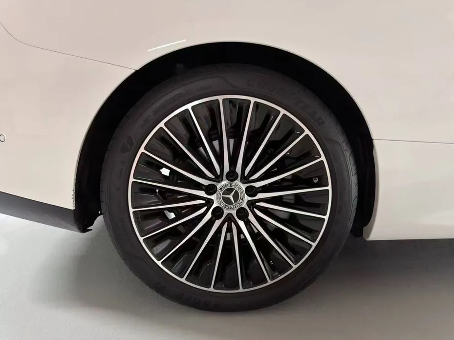Mercedes-Benz CLE-Class