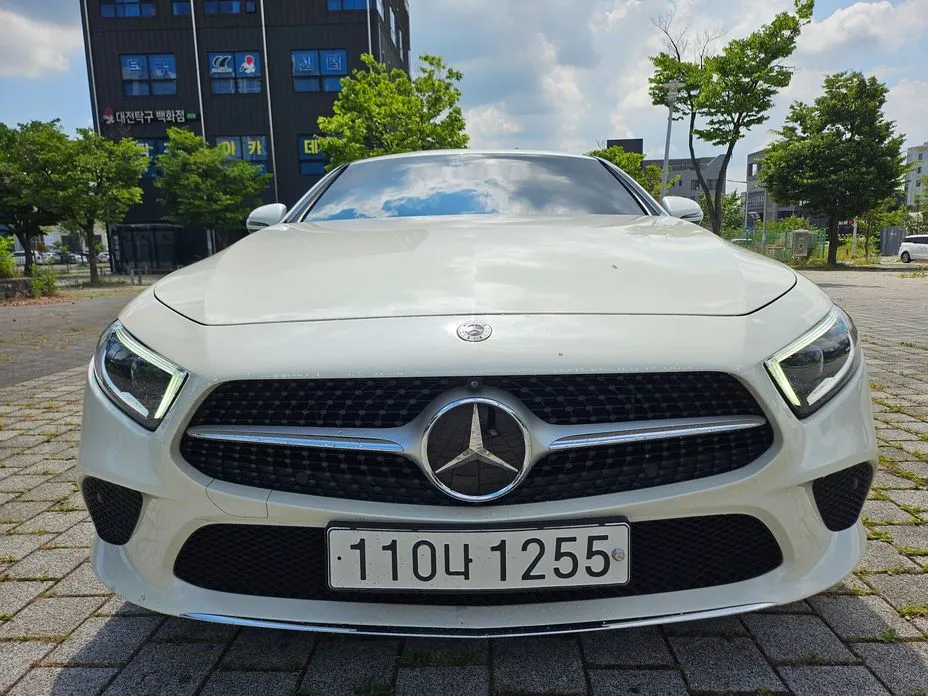 Mercedes-Benz CLS-Class