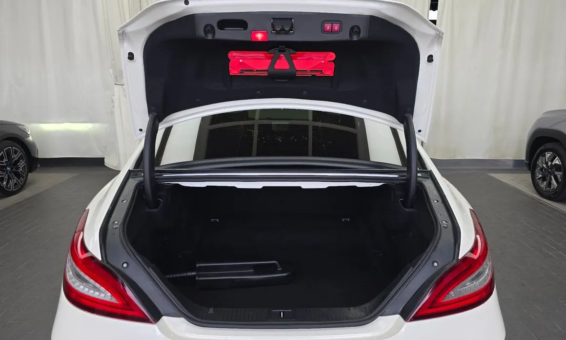 Mercedes-Benz CLS-Class