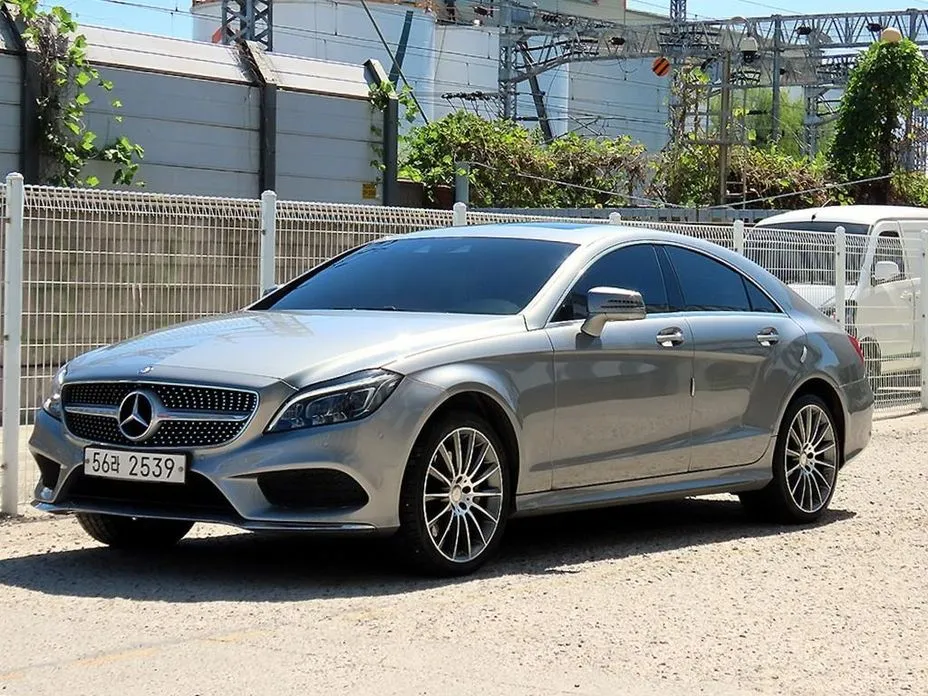 Mercedes-Benz CLS-Class