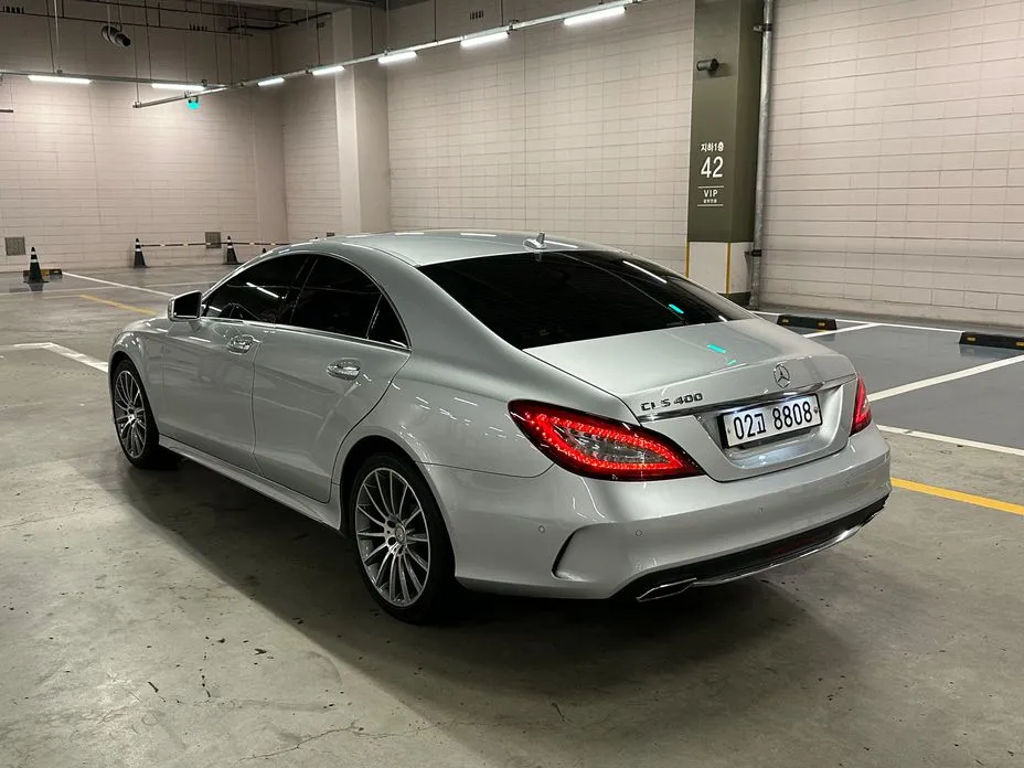 Mercedes-Benz CLS-Class