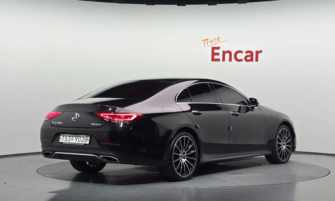 Mercedes-Benz CLS-Class