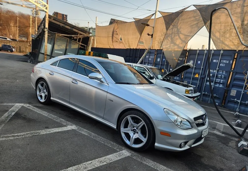 Mercedes-Benz CLS-Class