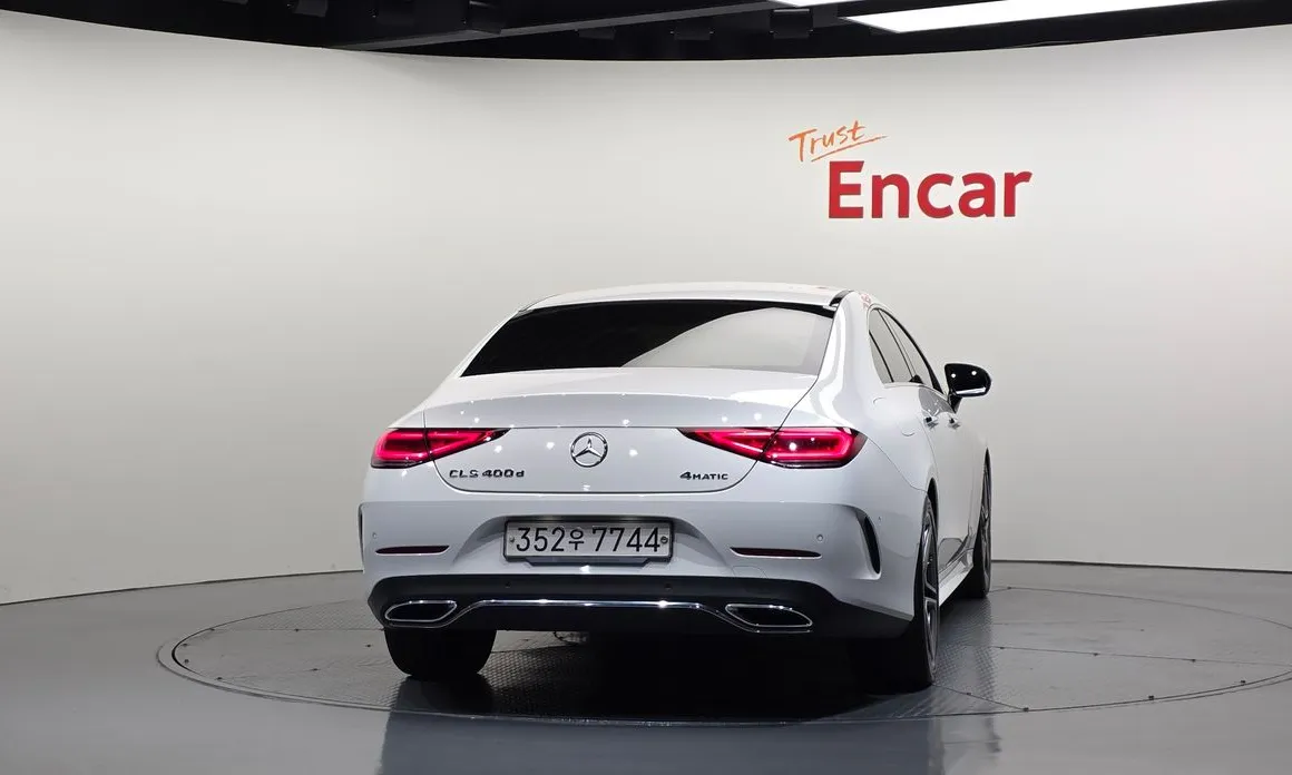 Mercedes-Benz CLS-Class