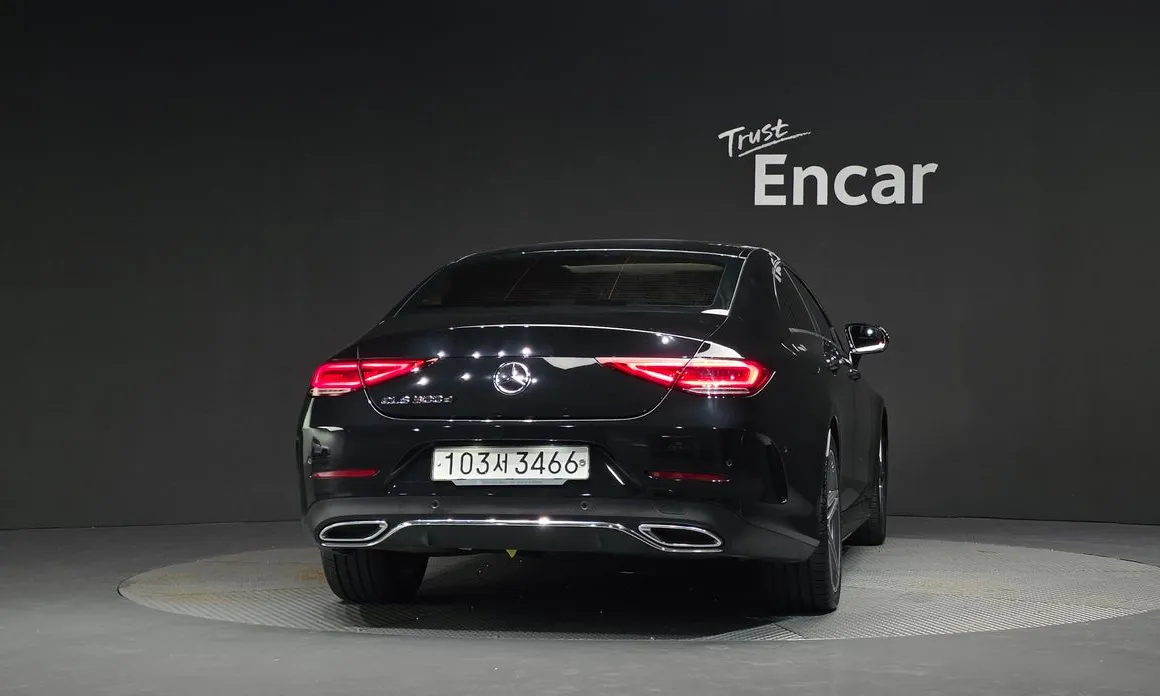 Mercedes-Benz CLS-Class