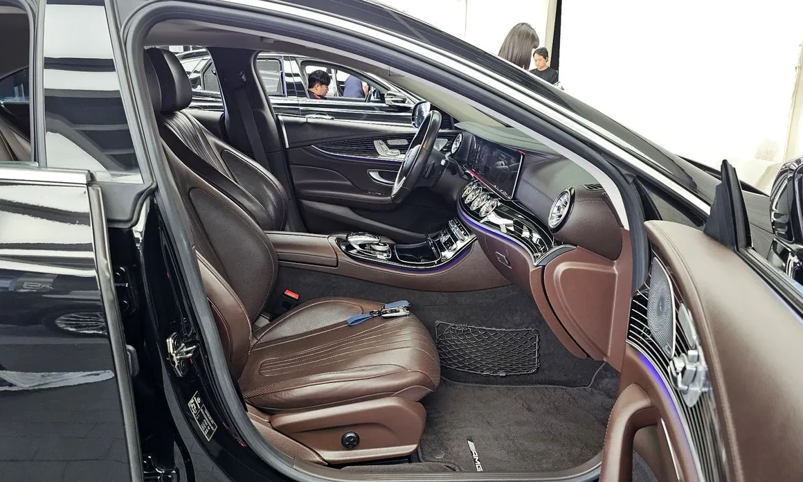 Mercedes-Benz CLS-Class