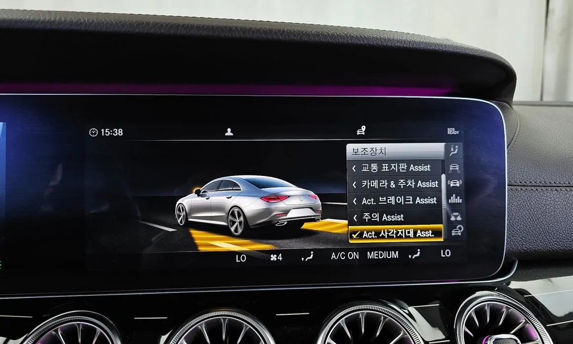 Mercedes-Benz CLS-Class