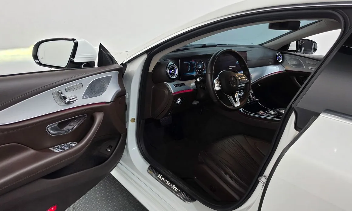 Mercedes-Benz CLS-Class
