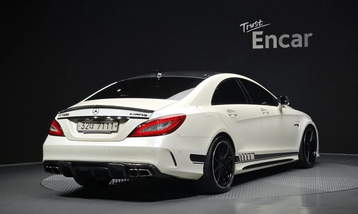 Mercedes-Benz CLS-Class
