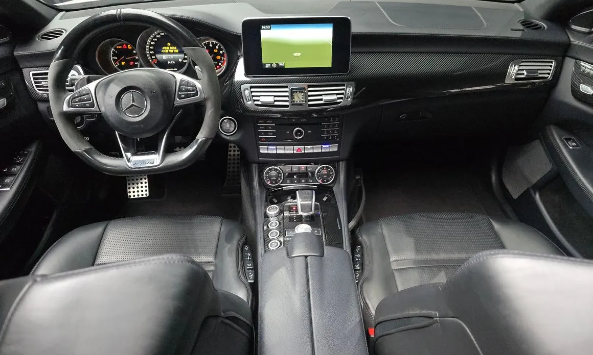 Mercedes-Benz CLS-Class
