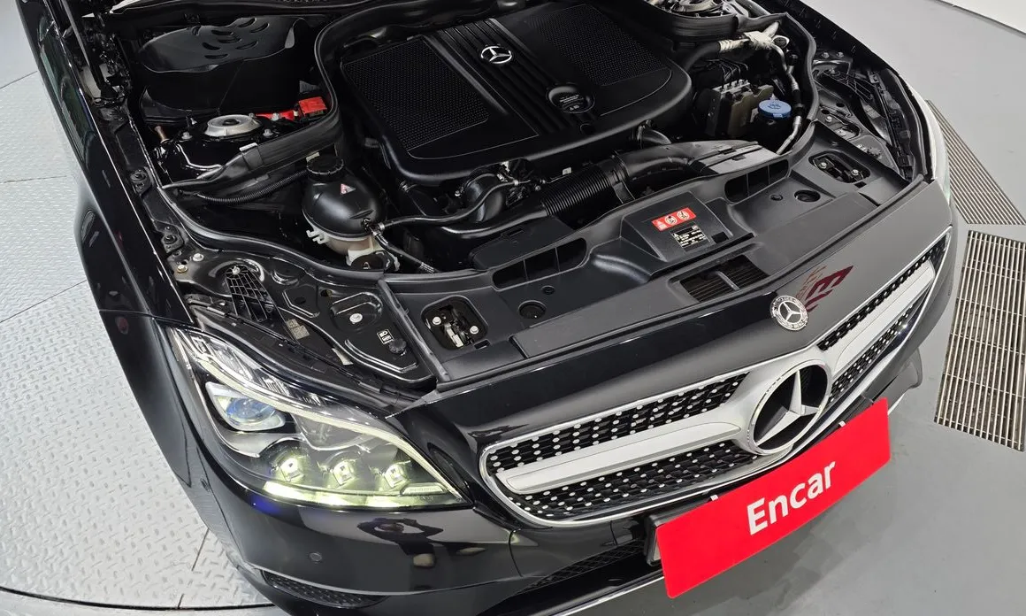 Mercedes-Benz CLS-Class