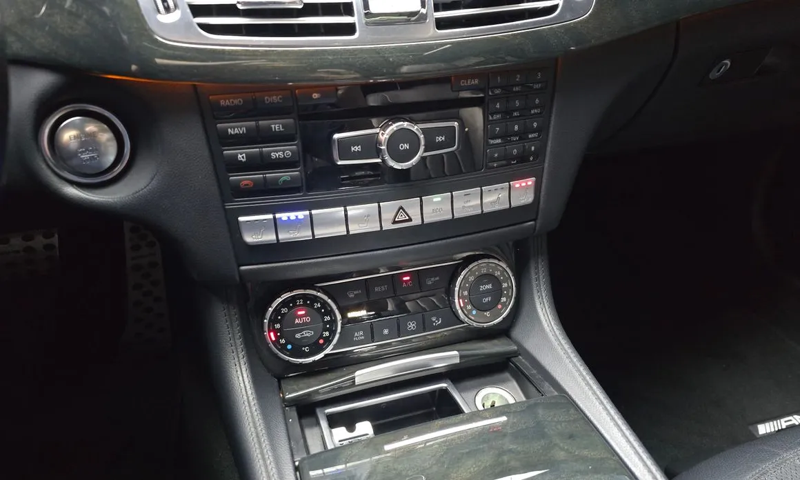 Mercedes-Benz CLS-Class