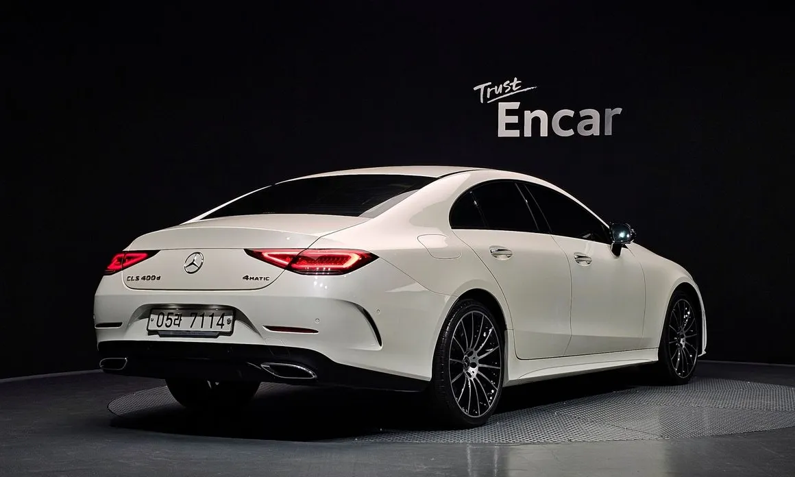 Mercedes-Benz CLS-Class