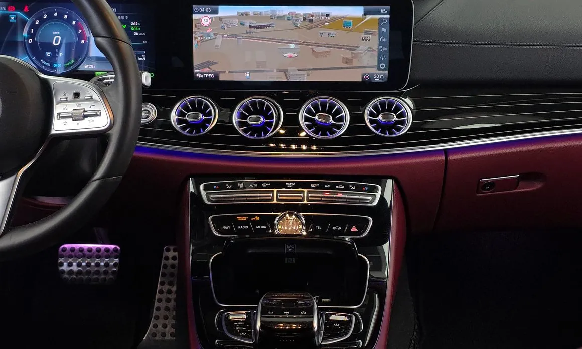 Mercedes-Benz CLS-Class