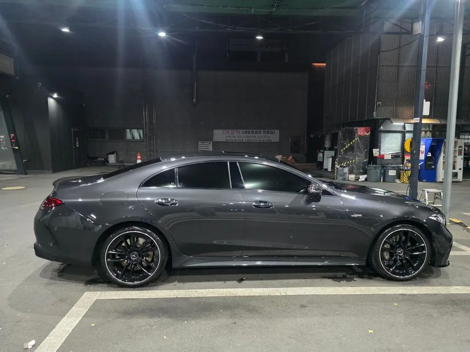 Mercedes-Benz CLS-Class