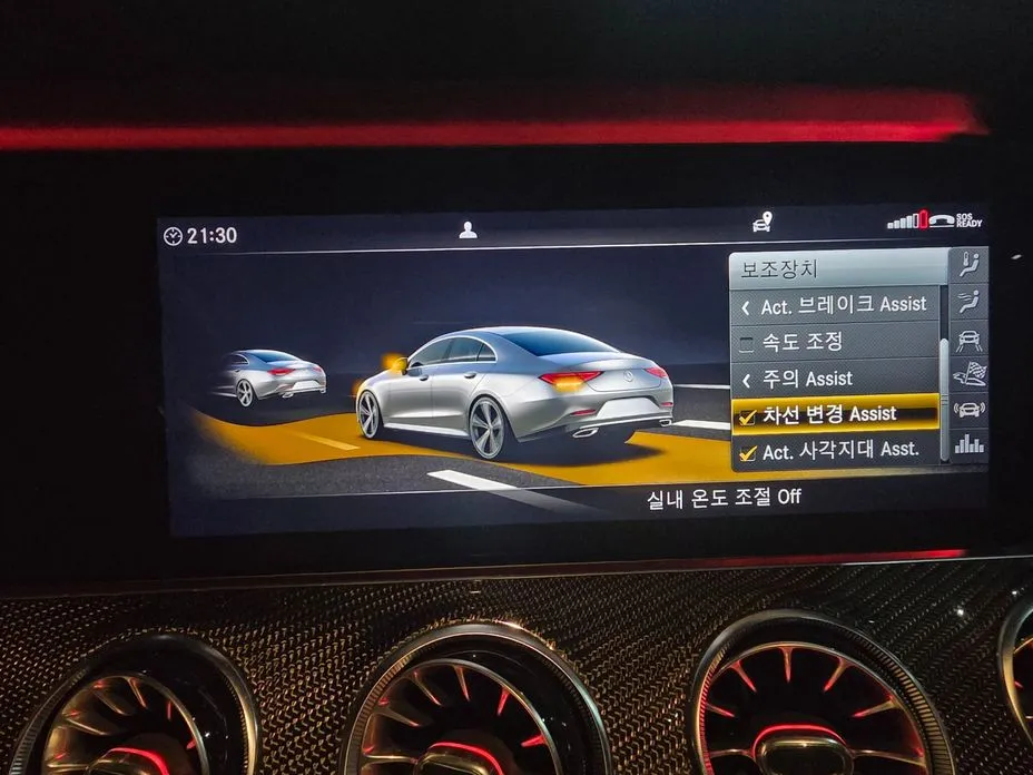 Mercedes-Benz CLS-Class