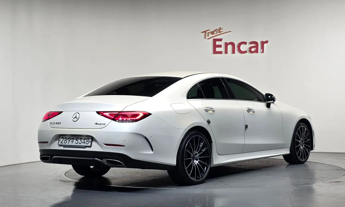 Mercedes-Benz CLS-Class