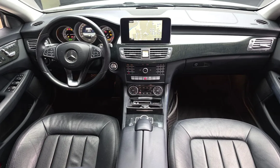 Mercedes-Benz CLS-Class