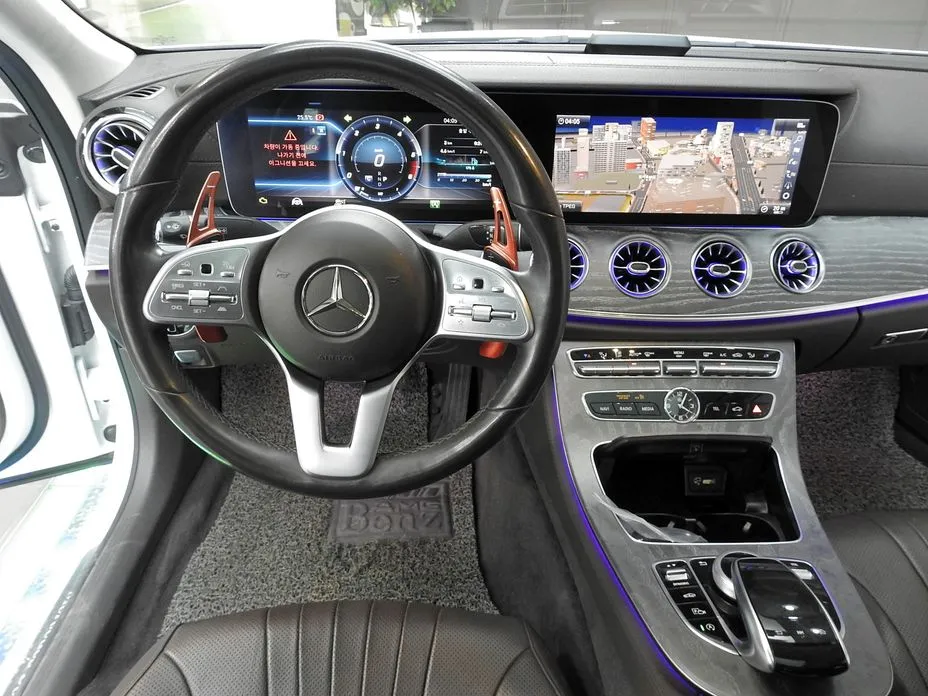 Mercedes-Benz CLS-Class