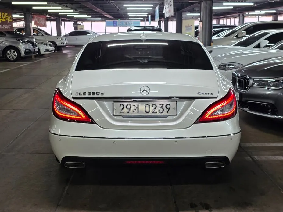 Mercedes-Benz CLS-Class
