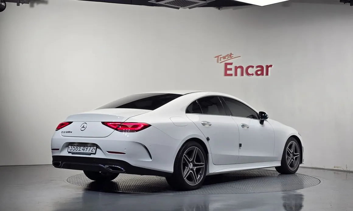 Mercedes-Benz CLS-Class