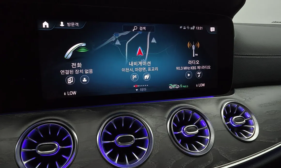 Mercedes-Benz CLS-Class