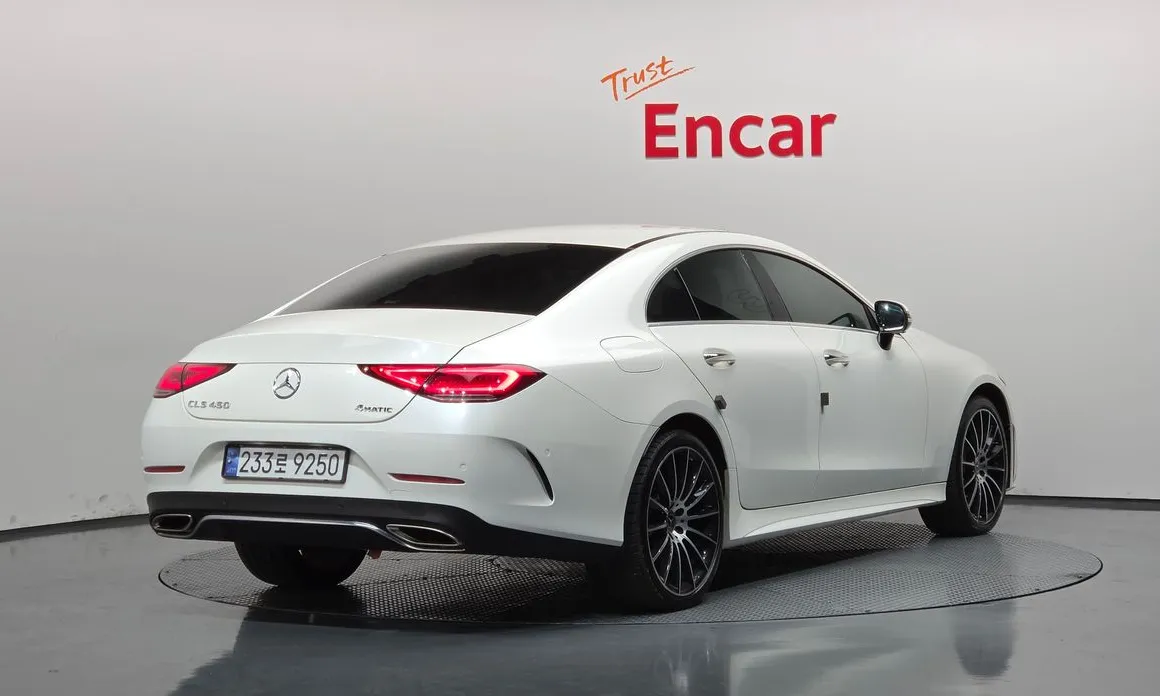 Mercedes-Benz CLS-Class