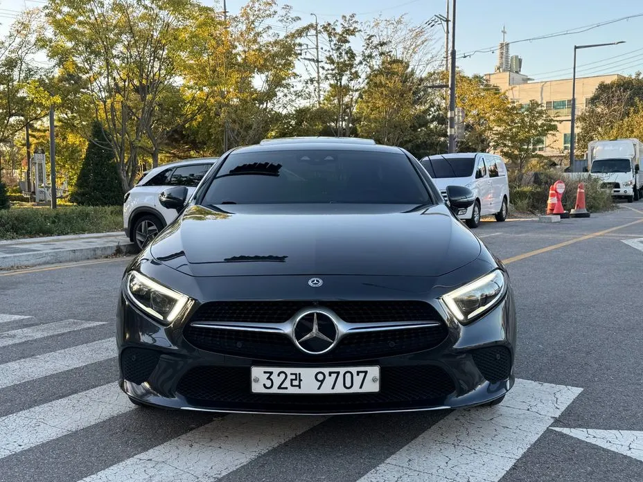 Mercedes-Benz CLS-Class
