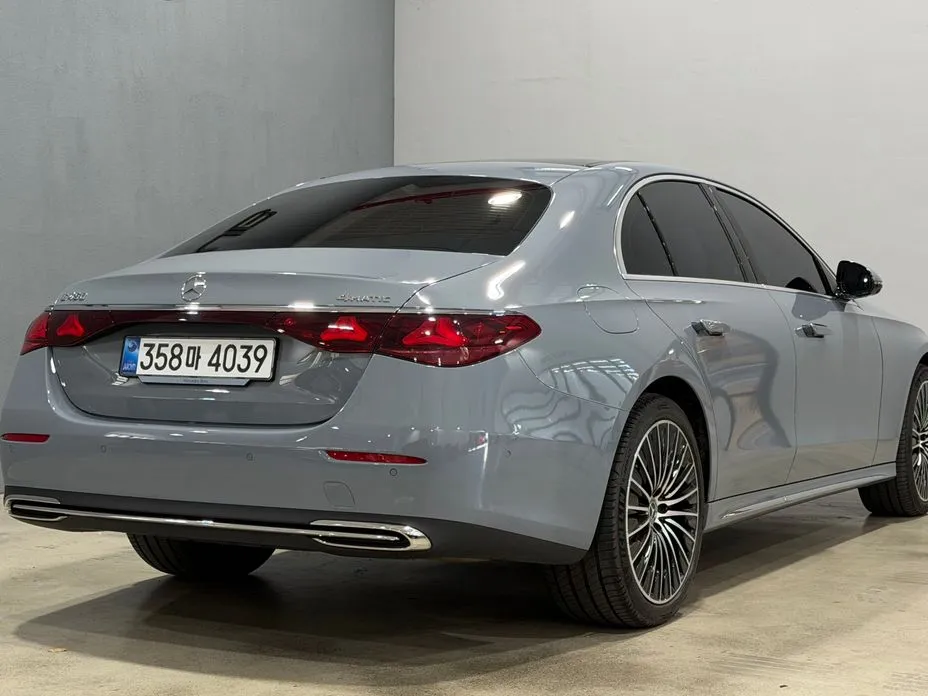 Mercedes-Benz E-Class