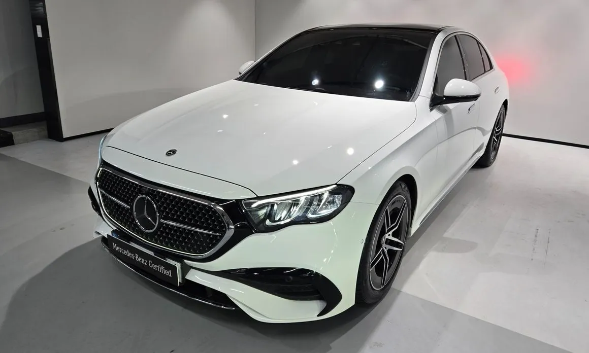 Mercedes-Benz E-Class