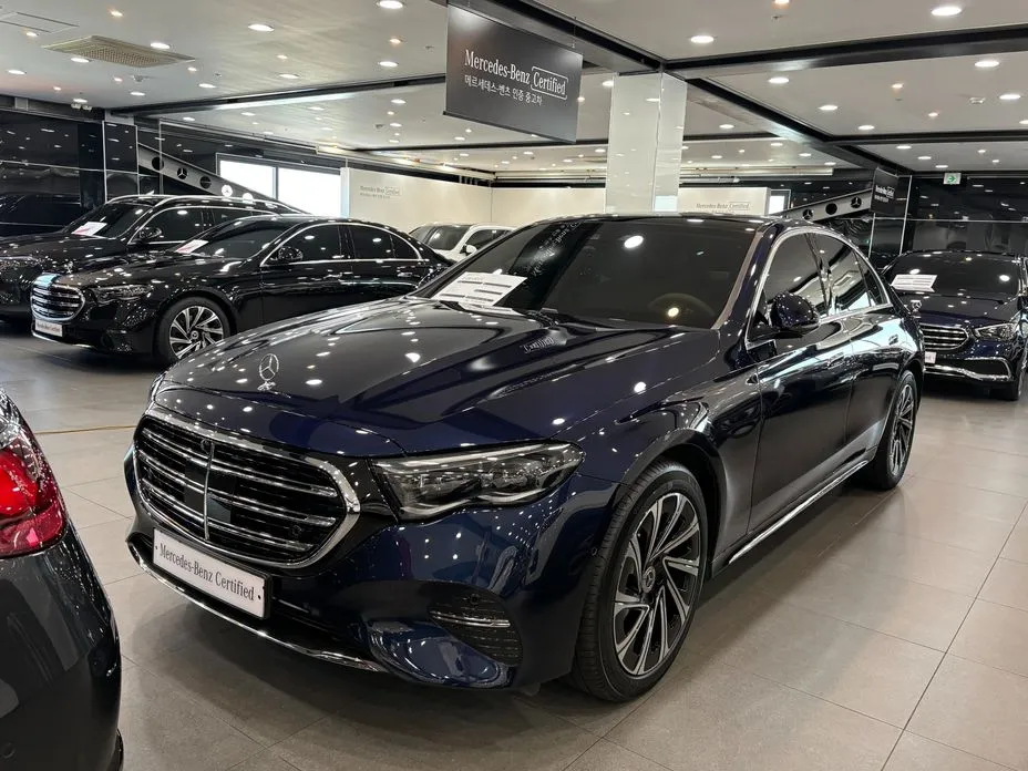 Mercedes-Benz E-Class