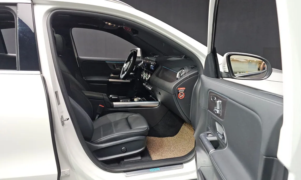 Mercedes-Benz EQA
