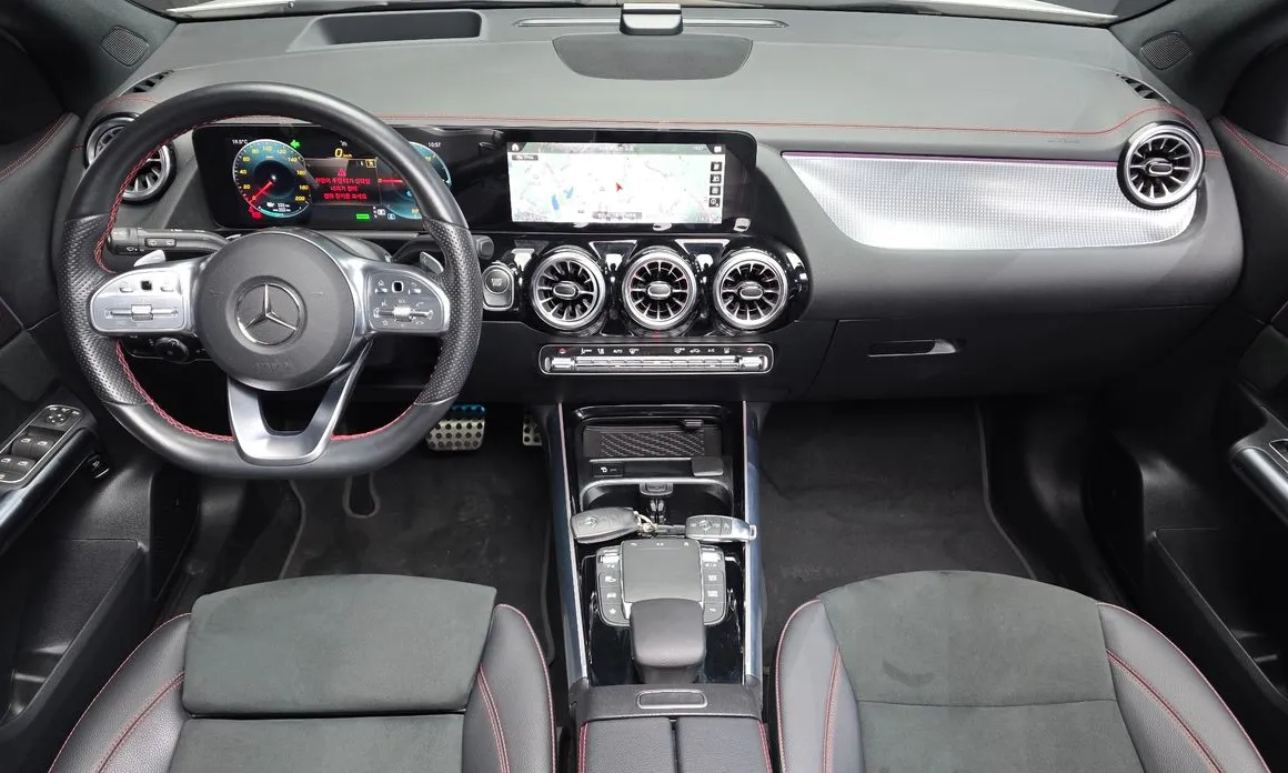 Mercedes-Benz EQA