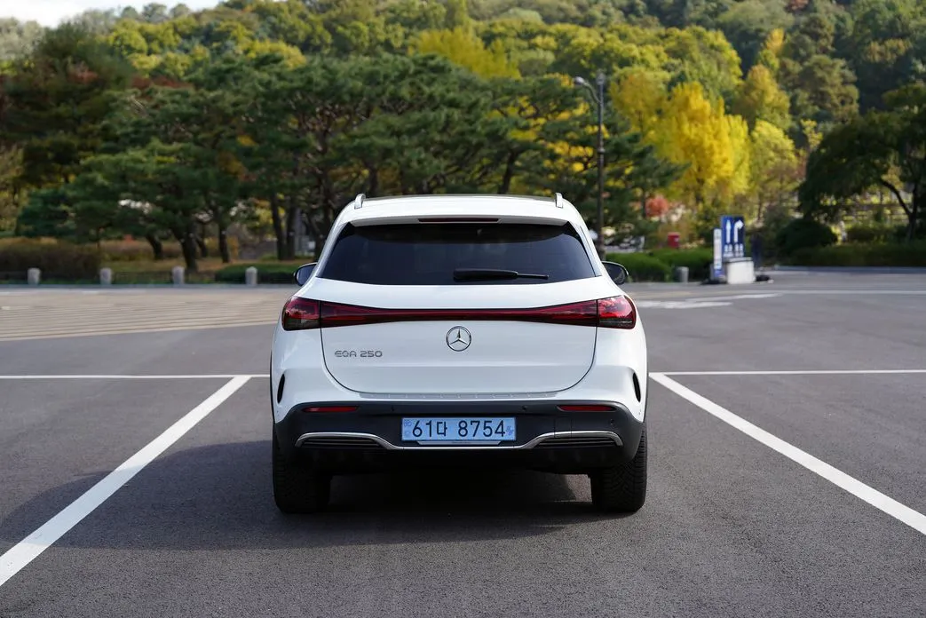 Mercedes-Benz EQA