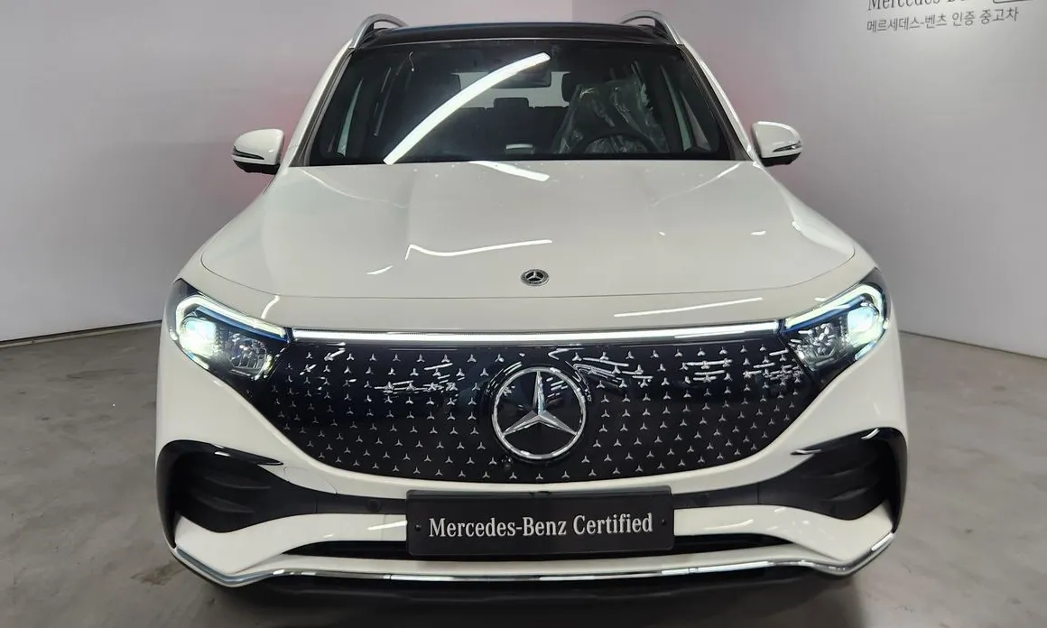 Mercedes-Benz EQB