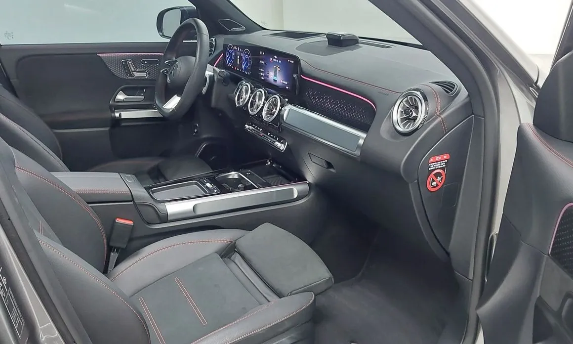 Mercedes-Benz EQB