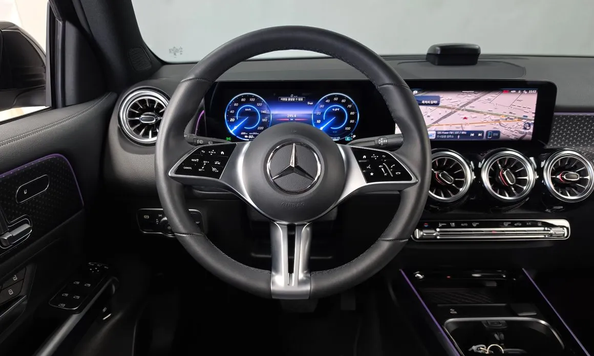 Mercedes-Benz EQB