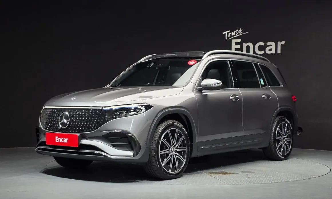 Mercedes-Benz EQB