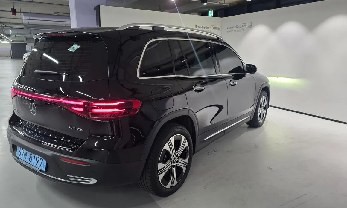 Mercedes-Benz EQB