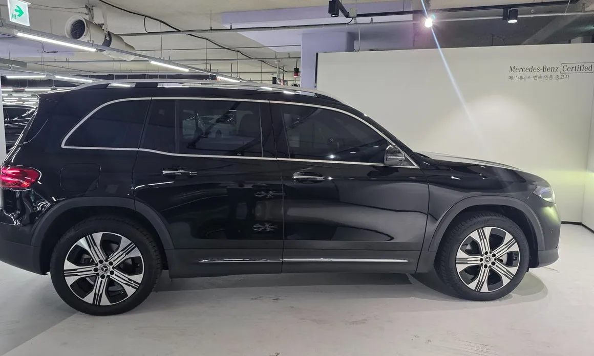 Mercedes-Benz EQB