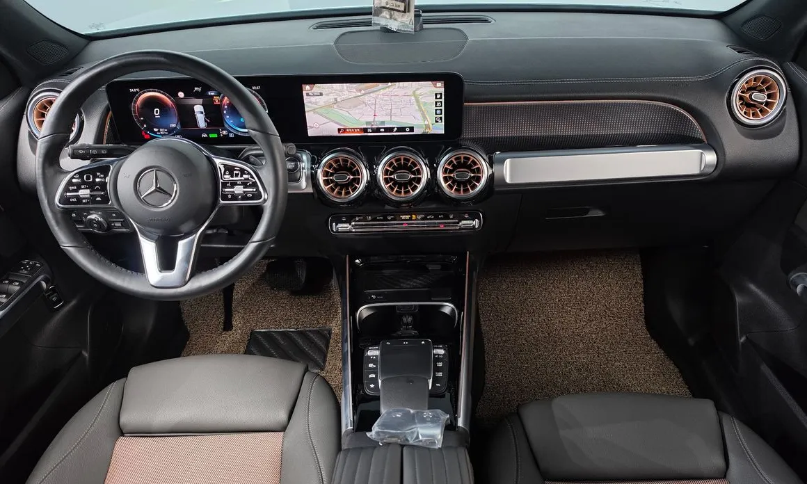 Mercedes-Benz EQB