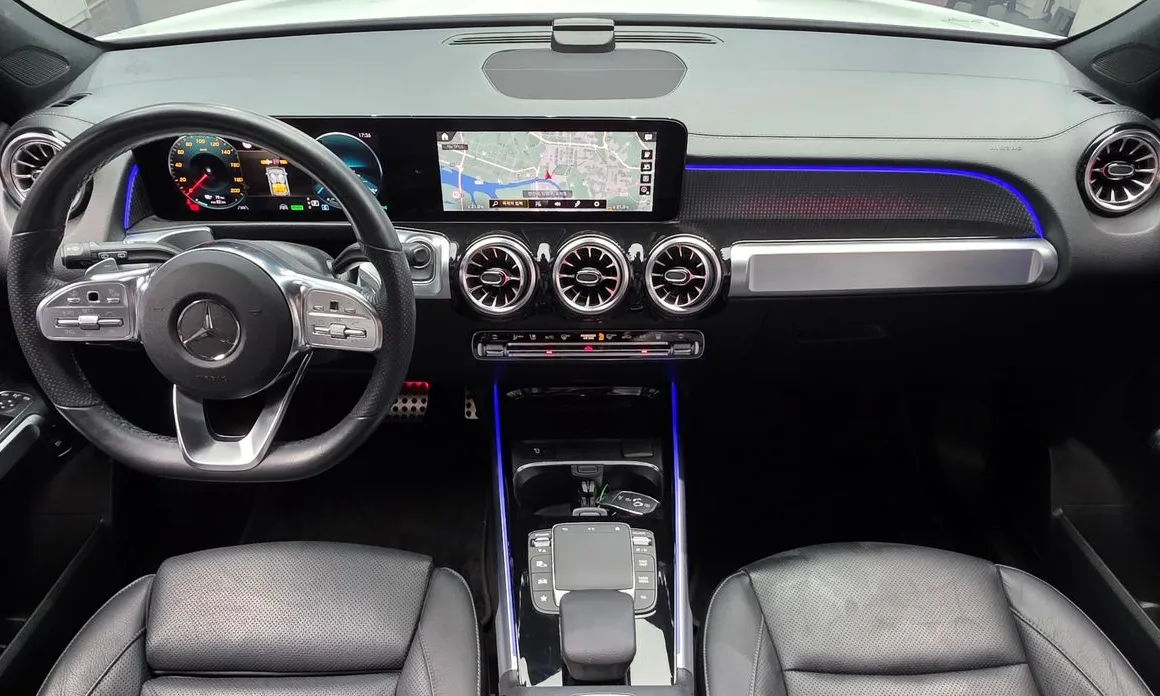 Mercedes-Benz EQB