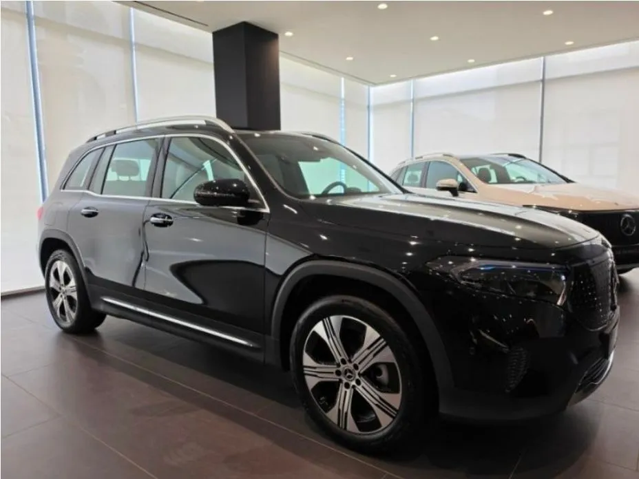Mercedes-Benz EQB