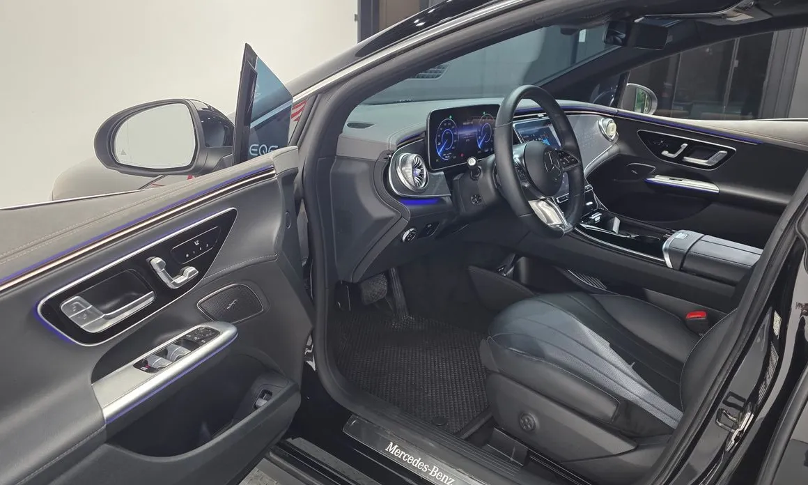 Mercedes-Benz EQE