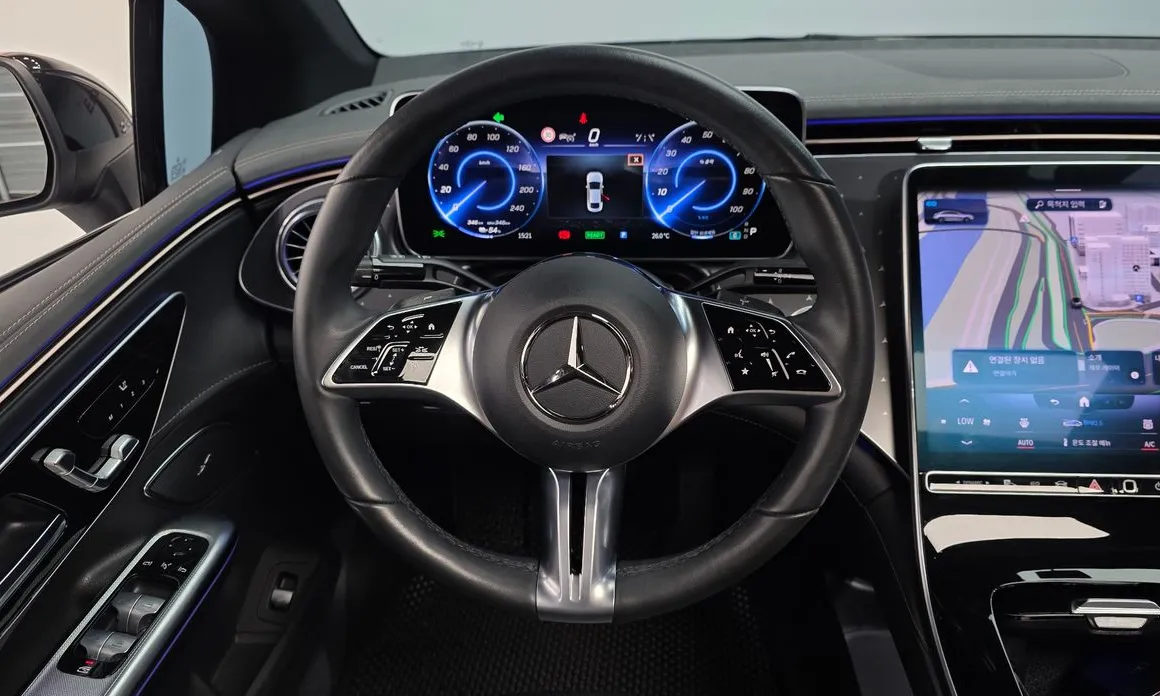 Mercedes-Benz EQE